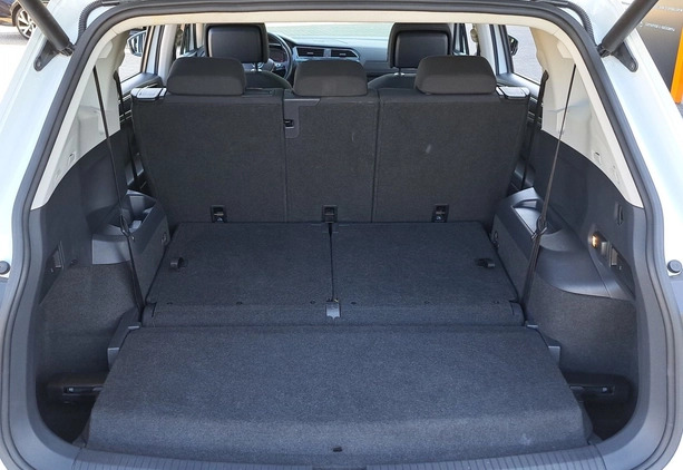 Volkswagen Tiguan Allspace cena 137900 przebieg: 125030, rok produkcji 2019 z Rawicz małe 704